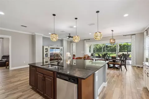Kitchen - 4912 Catalpa Dr, Saint Cloud, FL 34772 photo 6 of 7