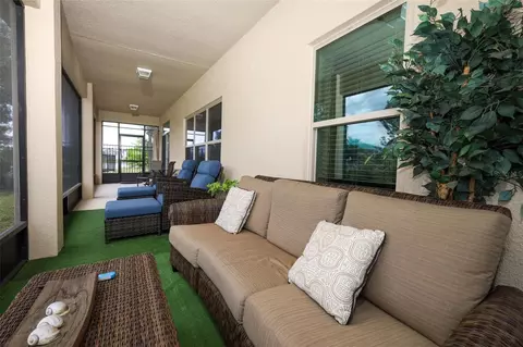 Exterior - 5232 Villa Rosa Ave, Saint Cloud, FL 34771 photo 6 of 14
