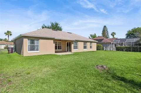 Exterior - 3203 Sawgrass Creek Cir, Saint Cloud, FL 34772 photo 6 of 9