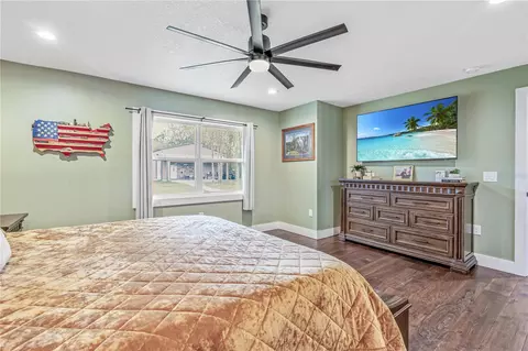 Bedroom - 27035 State Road 44, Eustis, FL 32736 photo 3 of 6