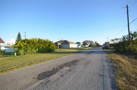 1304 NE 14th Ave, Cape Coral, FL 33909