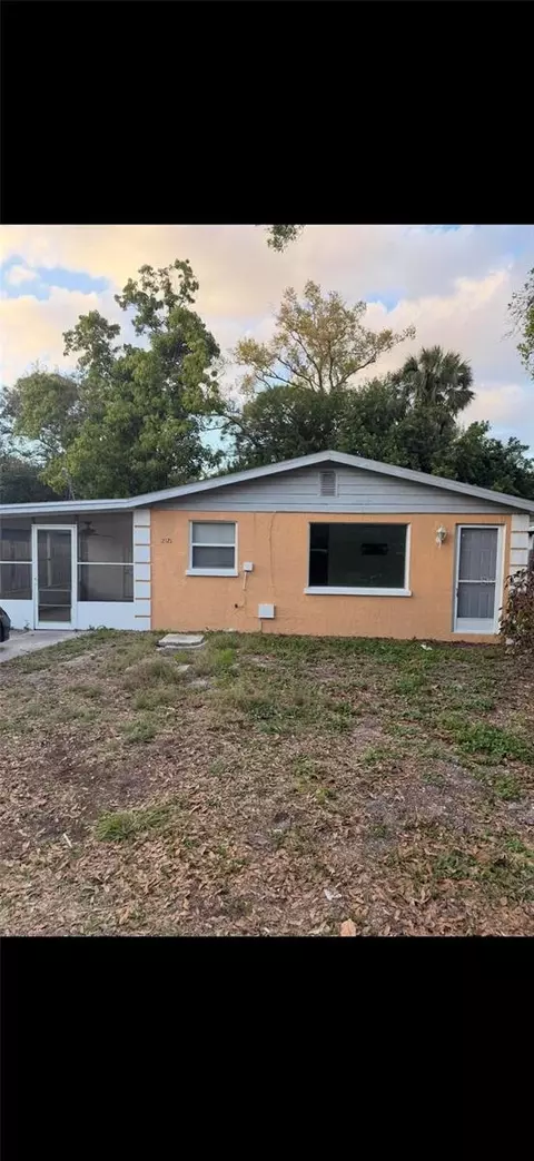 2121 33rd St, Sarasota, FL 34234