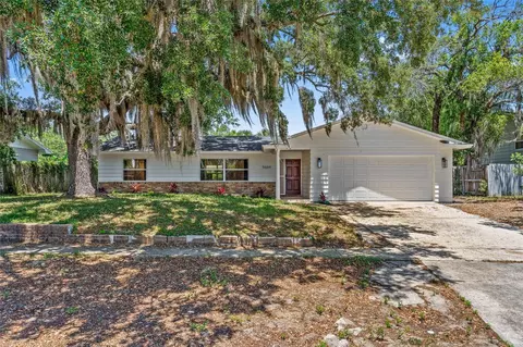 5609 Valley Oak Rd, Orlando, FL 32808