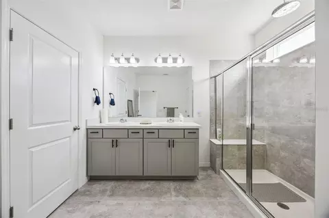 Bath - 2091 Brillante Dr, Saint Cloud, FL 34771 photo 2 of 6