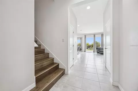 Entry Way - 2091 Brillante Dr, Saint Cloud, FL 34771 photo 5 of 10