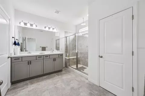 Bath - 2091 Brillante Dr, Saint Cloud, FL 34771 photo 1 of 6