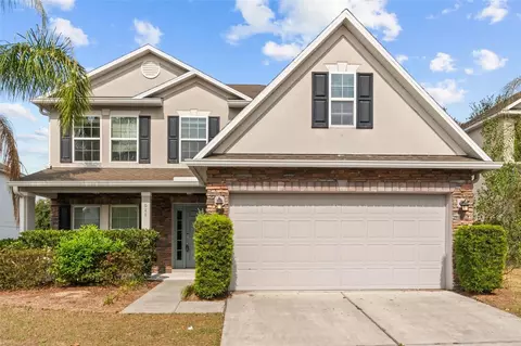 611 Del Pilar Dr, Groveland, FL 34736