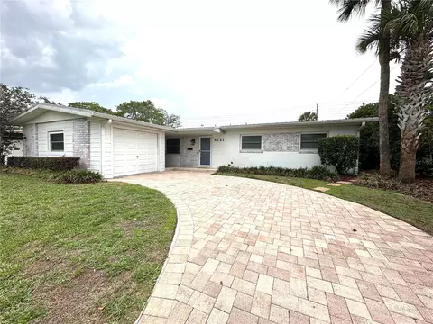 6721 Precourt Dr, Orlando, FL 32809