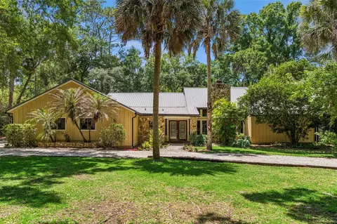 136 Wisteria Dr, Longwood, FL 32779