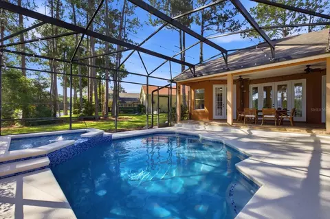 Exterior - 1064 Ceasars Ct, Mount Dora, FL 32757 photo 5 of 7