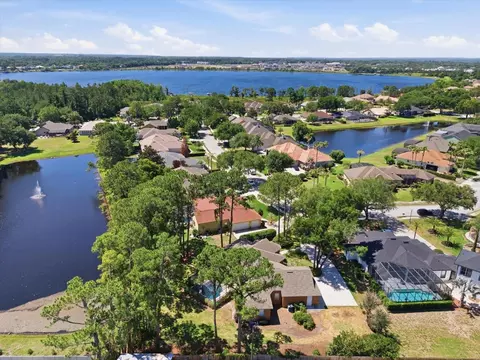 View/Area - 1064 Ceasars Ct, Mount Dora, FL 32757 photo 4 of 9