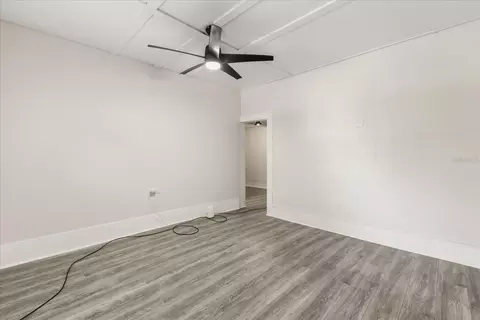 Living - 829 NE 3rd St, Ocala, FL 34470 photo 1 of 2