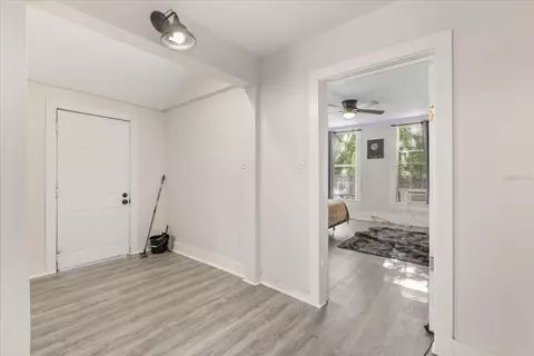 Entry Way - 829 NE 3rd St, Ocala, FL 34470 photo 1 of 3