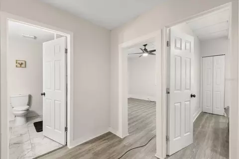 Entry Way - 829 NE 3rd St, Ocala, FL 34470 photo 2 of 3