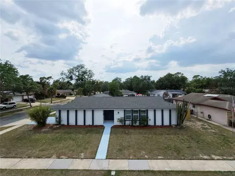 2078 Allegheny Ct, Orlando, FL 32818
