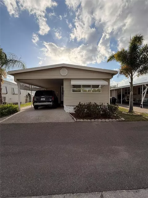 2514 17th Street Ln W, Bradenton, FL 34205