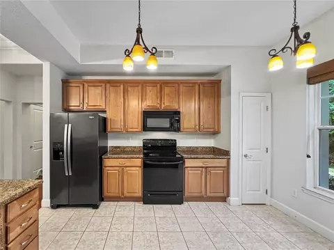 Kitchen - 1230 Wright Cir #108, Celebration, FL 34747 photo 4 of 5
