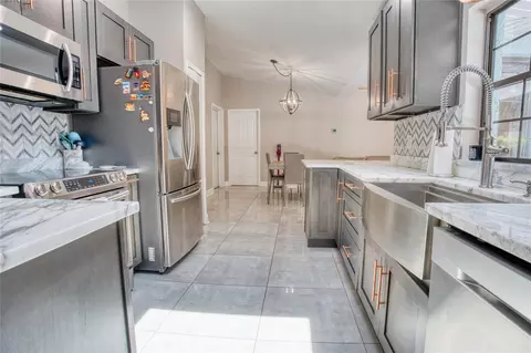 Kitchen - 7220 Bridle Path, Saint Cloud, FL 34771 photo 1 of 7