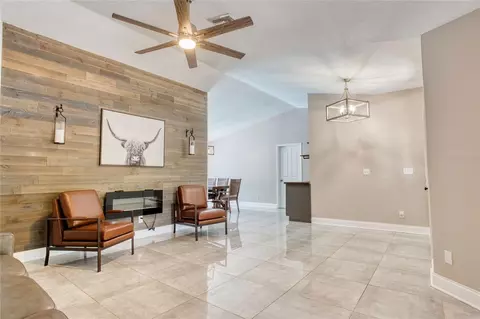 Entry Way - 7220 Bridle Path, Saint Cloud, FL 34771 photo 2 of 3