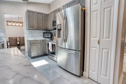 Kitchen - 7220 Bridle Path, Saint Cloud, FL 34771 photo 7 of 7