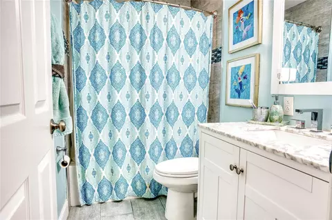Bath - 7220 Bridle Path, Saint Cloud, FL 34771 photo 6 of 6