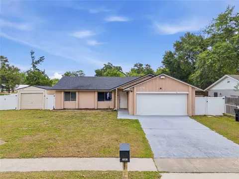 7641 Compass Dr, Orlando, FL 32810