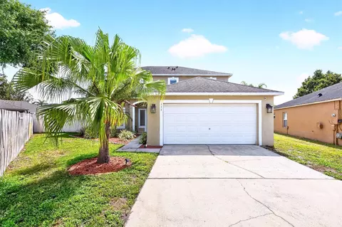 111 Carmel Bay Dr, Sanford, FL 32771