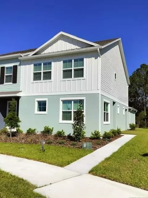 1358 Kings Crown St, Mount Dora, FL 32757