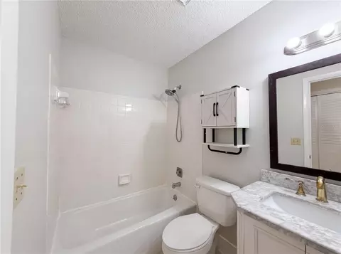 Bath - 543 Silver Course Cir, Ocala, FL 34472 photo 2 of 2