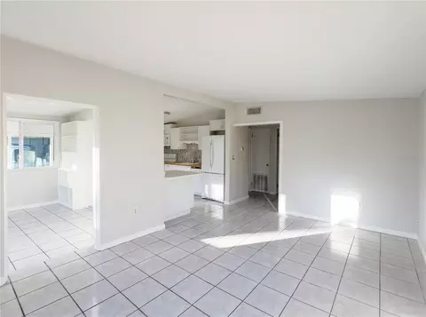 Living - 911 New York St, Edgewater, FL 32132 photo 1 of 3