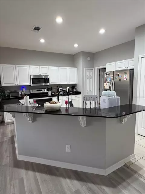 Kitchen - 4056 Alan Dr, Largo, FL 33771 photo 1 of 1