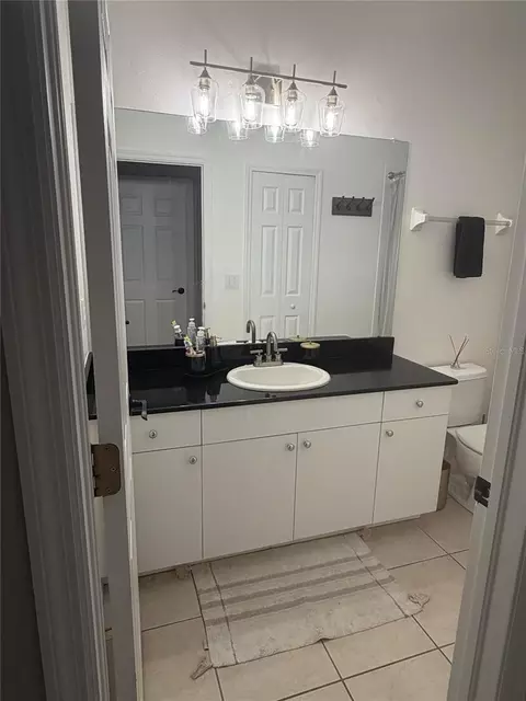 Bath - 4056 Alan Dr, Largo, FL 33771 photo 4 of 5