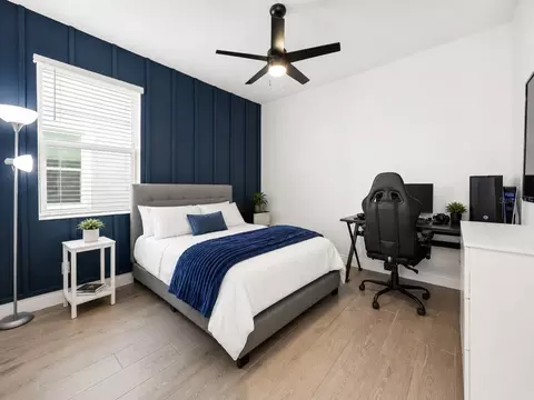 Bedroom - 5046 Down Ct, Saint Cloud, FL 34772 photo 1 of 7