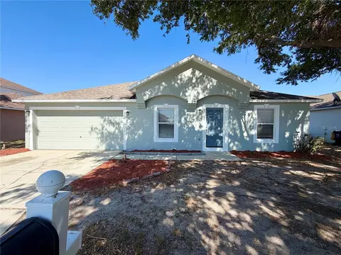 3642 Queens Cove Blvd, Winter Haven, FL 33880