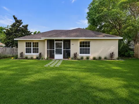 806 Illinois Ave, Saint Cloud, FL 34771