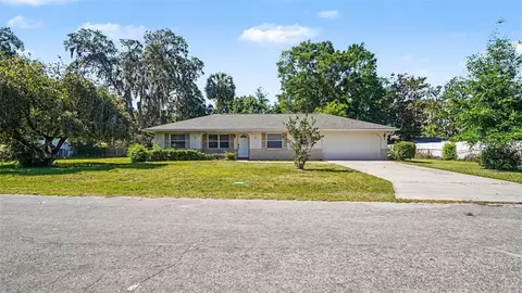 4620 NE 8th St, Ocala, FL 34470