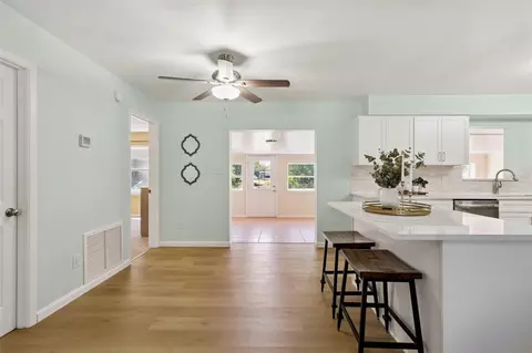 Entry Way - 1212 Russell Dr, Ocoee, FL 34761 photo 2 of 2