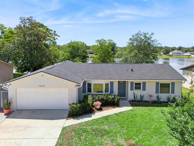 1212 Russell Dr, Ocoee, FL 34761