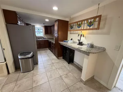 Kitchen - 812 Guild Dr, Venice, FL 34285 photo 1 of 3