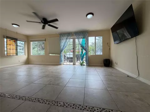 Living - 812 Guild Dr, Venice, FL 34285 photo 3 of 3