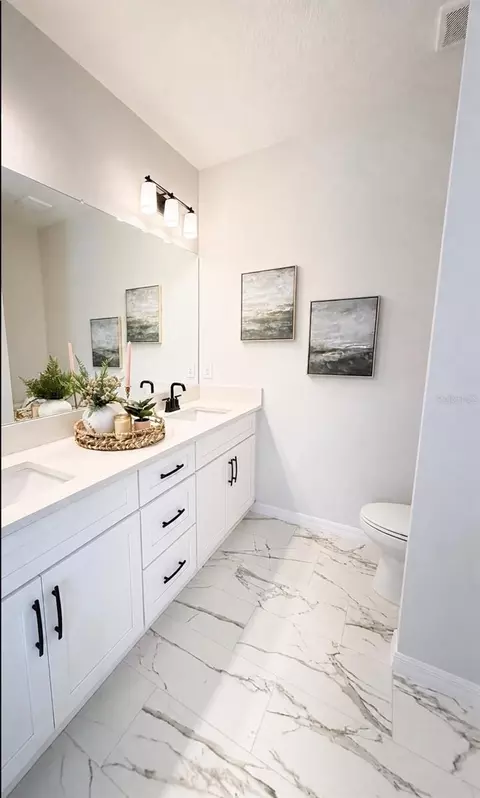 Bath - 5837 Jackie Mae Pl, Riverview, FL 33578 photo 1 of 3