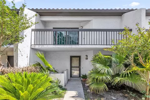 340 Killarney Bay Ct #4-4, Winter Park, FL 32789