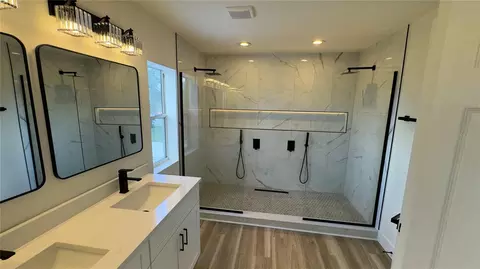 Bath - 4856 Stone Acres Cir, Saint Cloud, FL 34771 photo 4 of 9