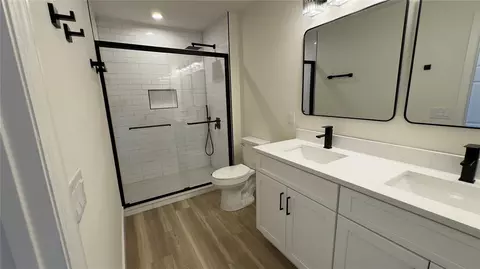 Bath - 4856 Stone Acres Cir, Saint Cloud, FL 34771 photo 5 of 9