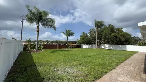 Exterior - 4856 Stone Acres Cir, Saint Cloud, FL 34771 photo 11 of 12