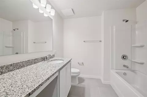 Bath - 20404 Lavender Bloom Loop, Mount Dora, FL 32757 photo 1 of 2