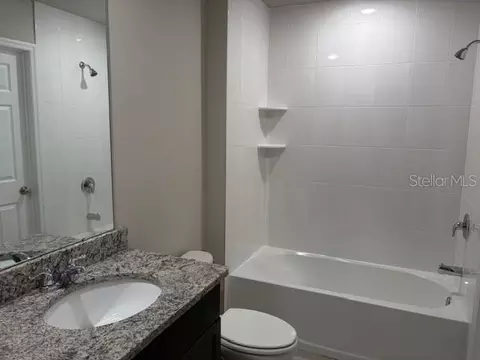 Bath - 911 Robin Holly, Ocoee, FL 34761 photo 2 of 3