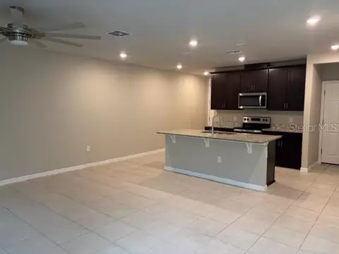 Living - 911 Robin Holly, Ocoee, FL 34761 photo 3 of 3
