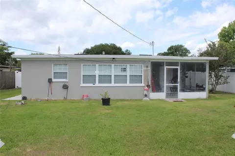 Exterior - 307 California Ave, Saint Cloud, FL 34769 photo 7 of 12