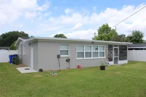 Exterior - 307 California Ave, Saint Cloud, FL 34769 photo 8 of 12